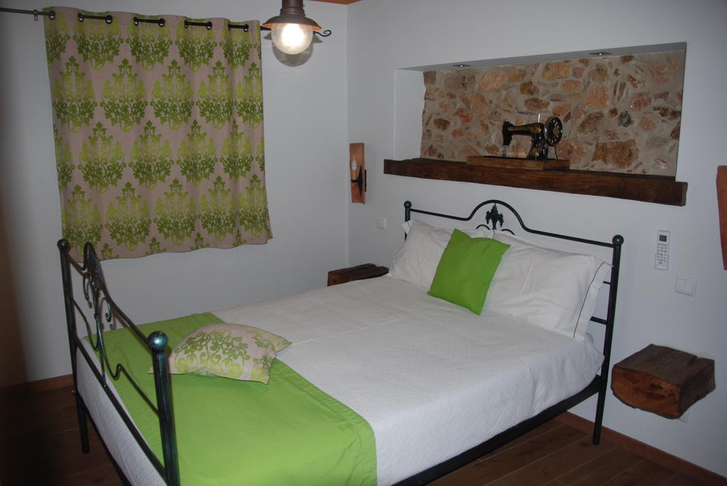 Casas No Terreiro Guest House เปนากอวา ภายนอก รูปภาพ